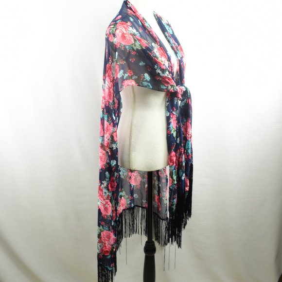 Torrid Floral Print Wrap Blue Floral Shawl OneSize - Picture 4 of 10